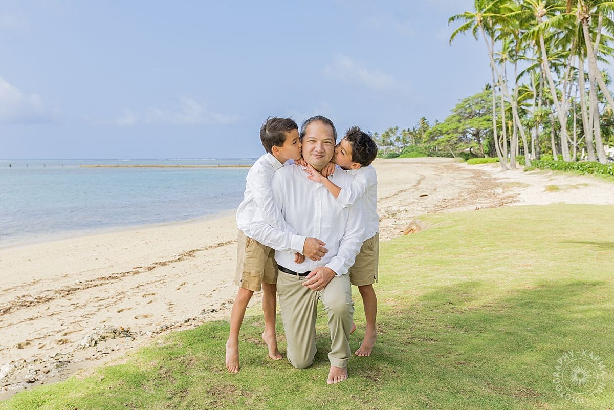 Oahu family portrait