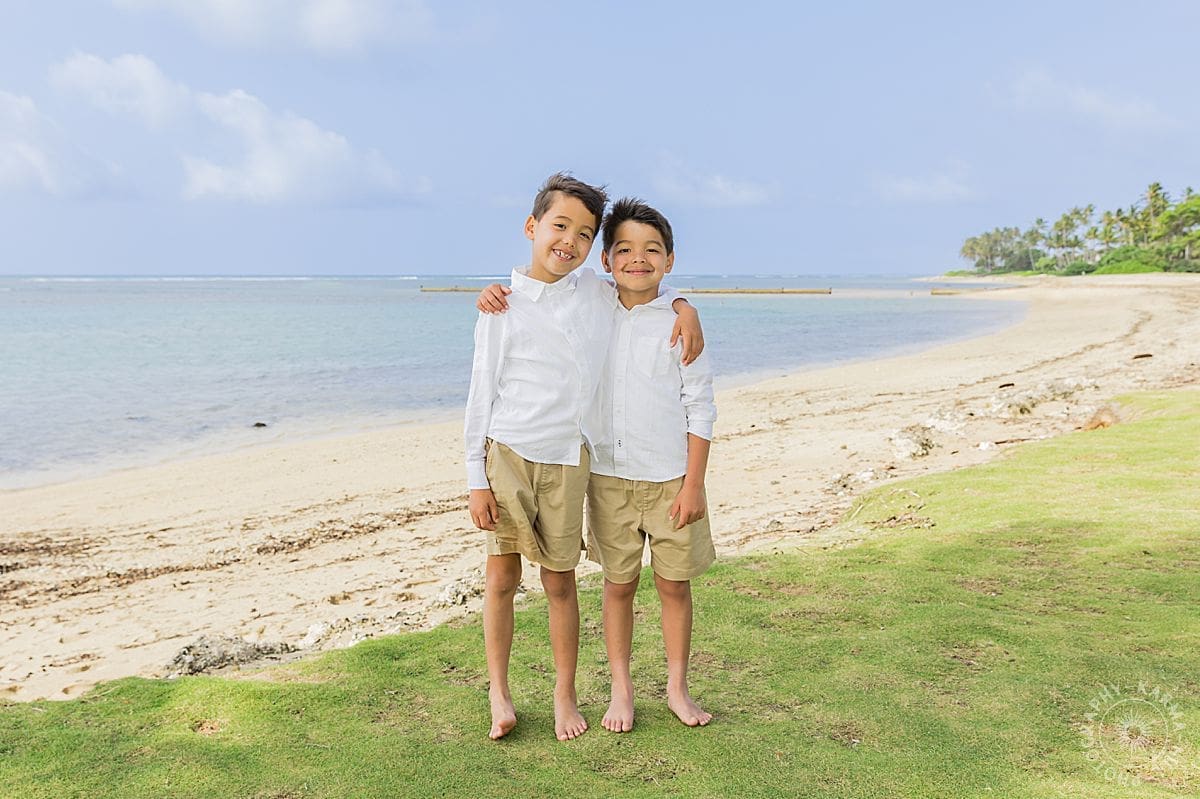 Oahu family portrait