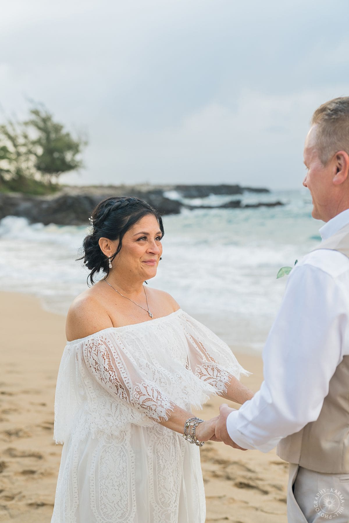 Maui beach elopement
