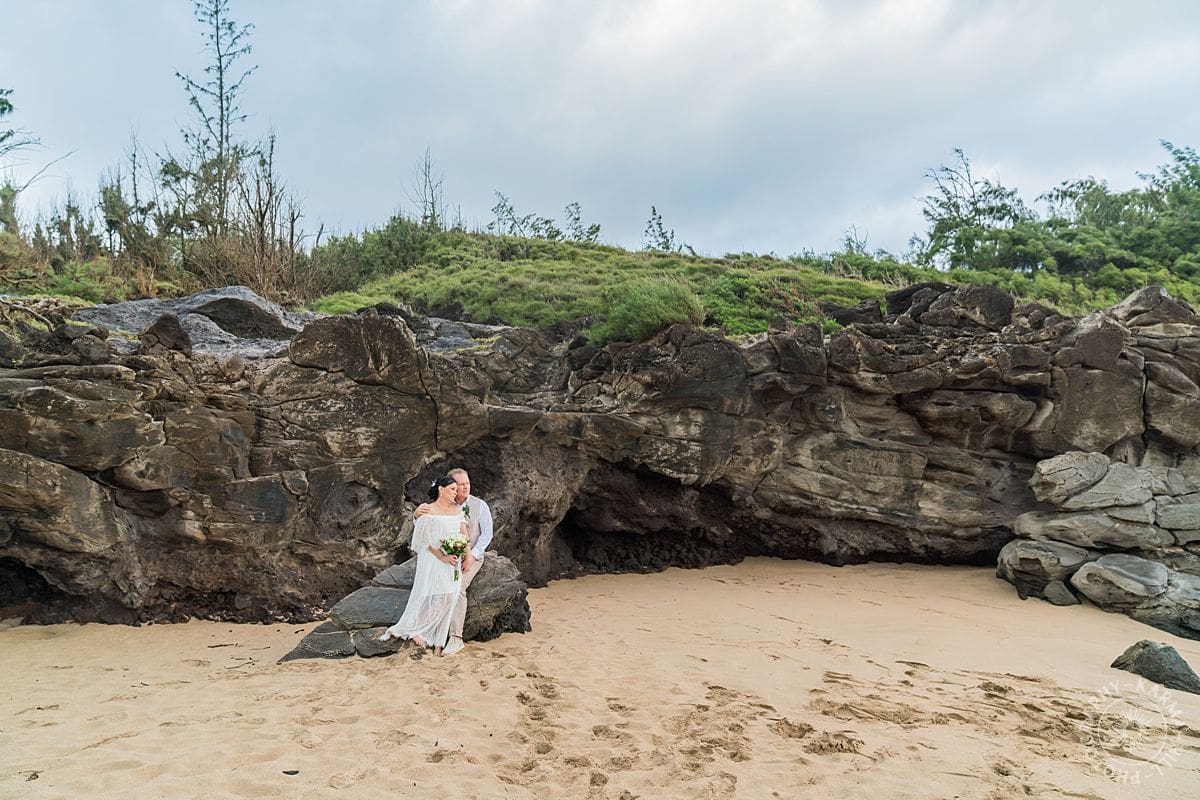 Maui beach elopement