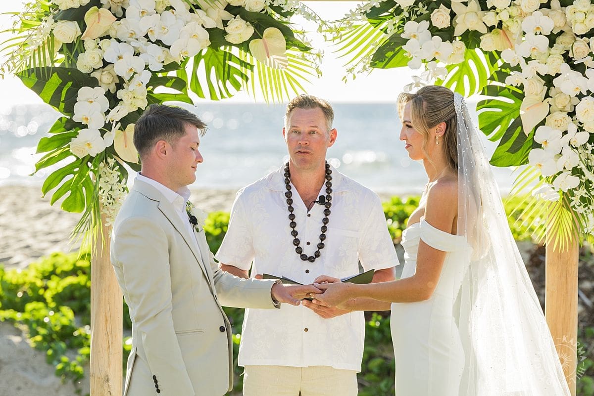 Hawaii venue wedding photography