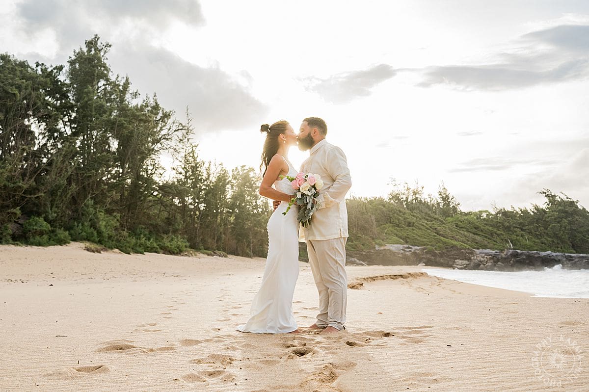 Maui destination wedding photography